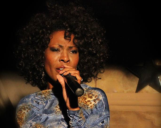 GENNINE FRANCIS Performs every Saturday